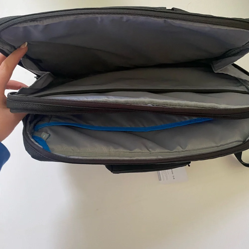 BRAND NEW - Dell Pro BriefCase 14